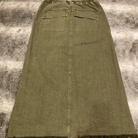 Olive Green Maxi Skirt - Picture 7 of 7